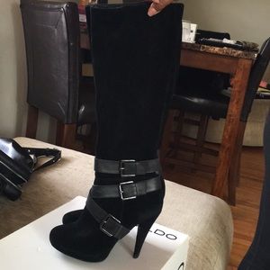 Heel boots